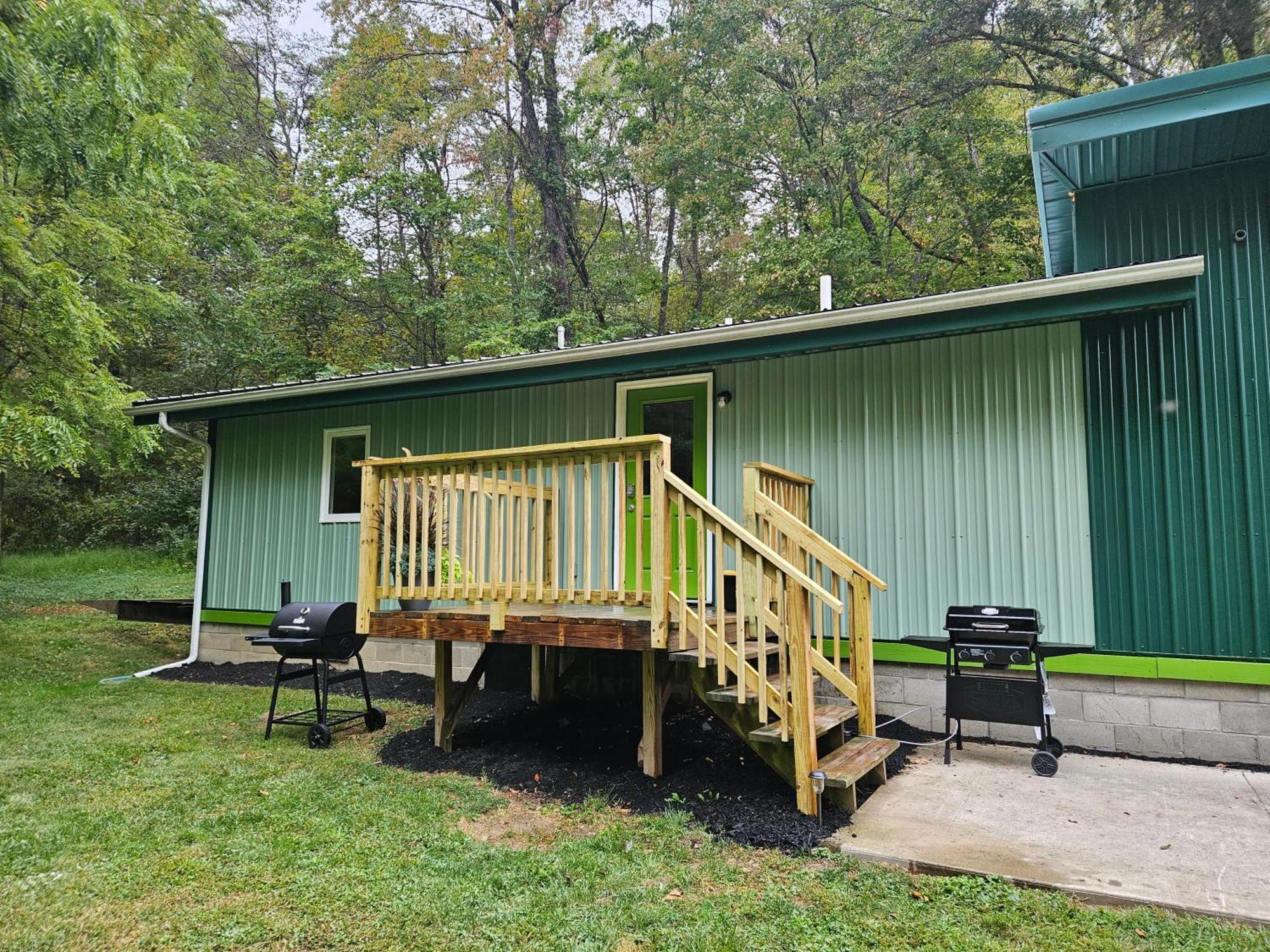Frog Hollow At Hocking Vacations Logan Eksteriør billede